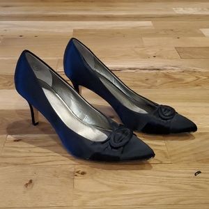 Circa Joan & David black satin heel